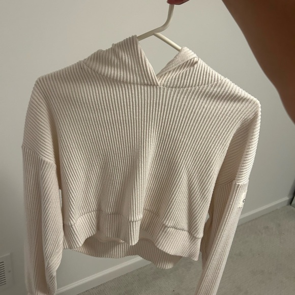 Alo muse hoodie in ivory - Picture 3 of 6